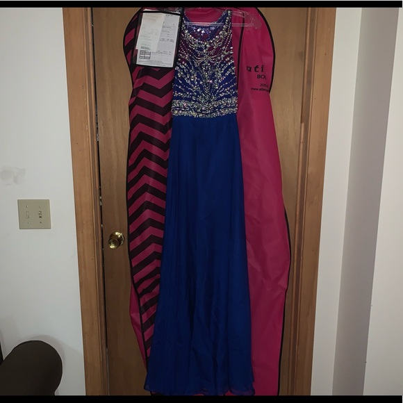 BLUSH - Prom Dress - Picture 8 of 10